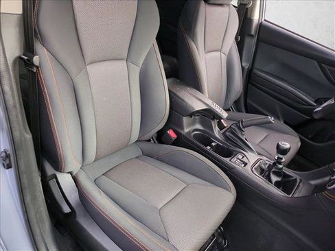 Used 2021 Subaru Crosstrek 2.0i Premium image 19