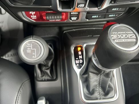 New 2025 Jeep Wrangler Unlimited Rubicon 392 image 13