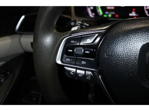 Used 2021 Honda Accord EX image 30