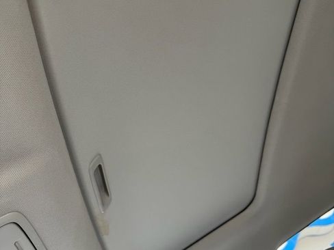 Used 2025 Honda CR-V EX-L image 18