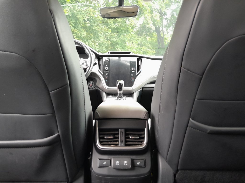 Used 2021 Subaru Outback Limited AWD/4WD image 31