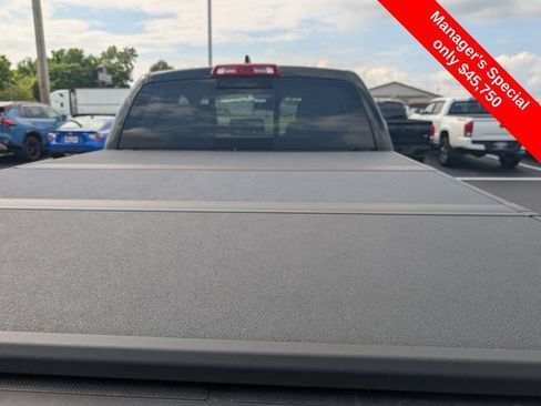 Used 2020 Toyota Tundra Limited w/ Limited Premium Package AWD/4WD image 9