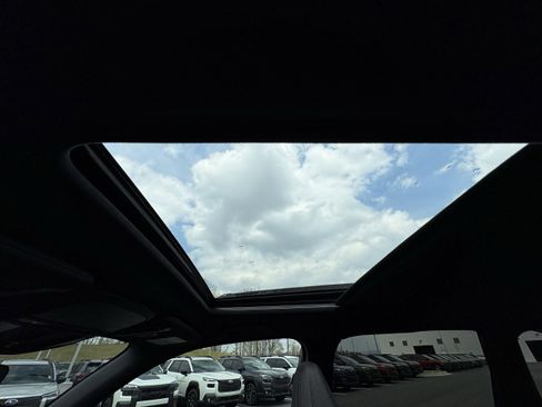 New 2026 Subaru Forester Premium image 25