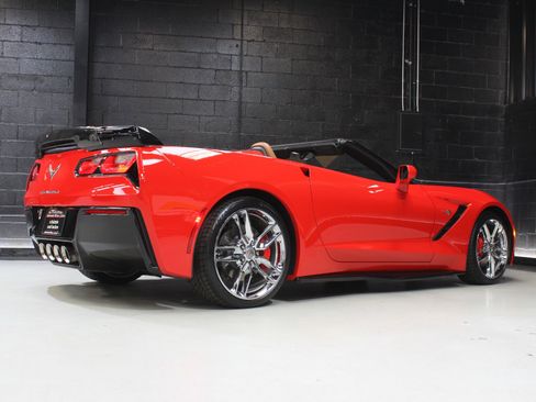 Used 2019 Chevrolet Corvette Stingray Convertible w/ 2LT Preferred Equipment Group image 75