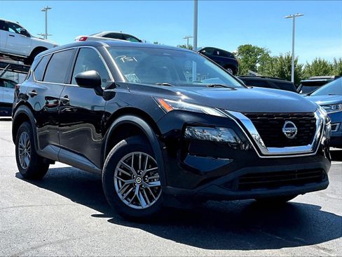 Used 2021 Nissan Rogue S AWD/4WD image 3