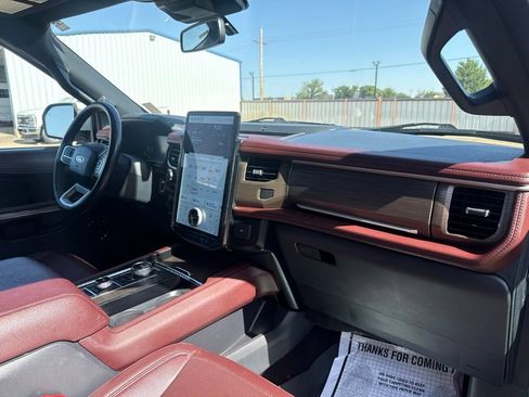 Used 2023 Ford Expedition Max Limited AWD/4WD image 45