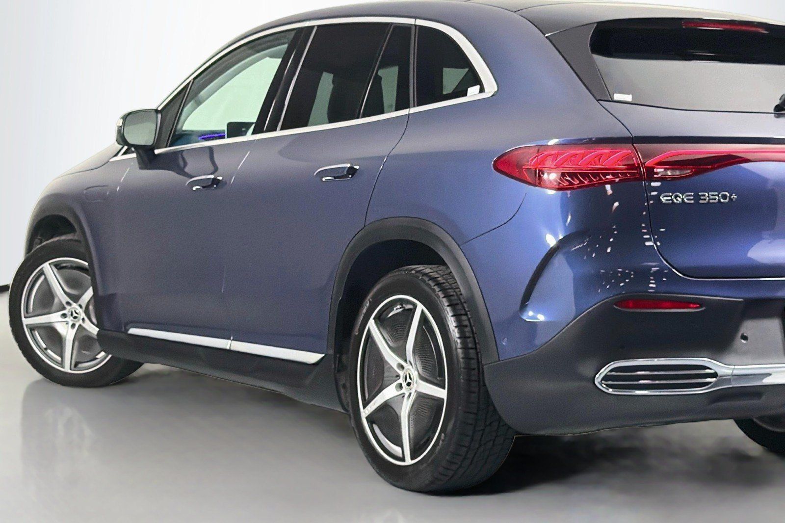 Certified 2023 Mercedes-Benz EQE 350+ SUV image 14
