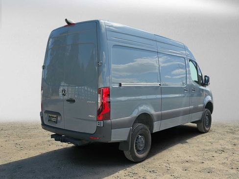 Used 2026 Mercedes-Benz Sprinter 2500 image 3