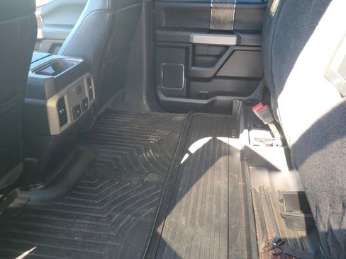 Used 2018 Ford F250 Lariat w/ Lariat Value Package image 8