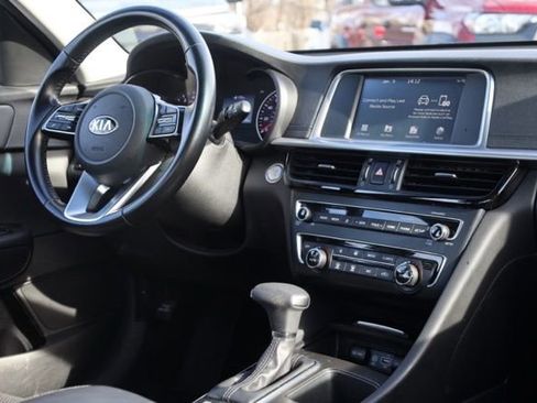 Used 2019 Kia Optima S w/ S Panoramic Sunroof Package image 35