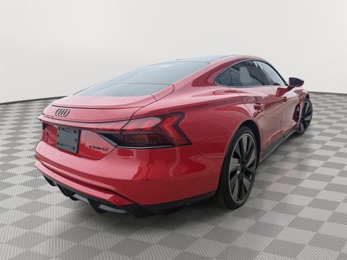 New 2025 Audi S e-tron GT Prestige image 5