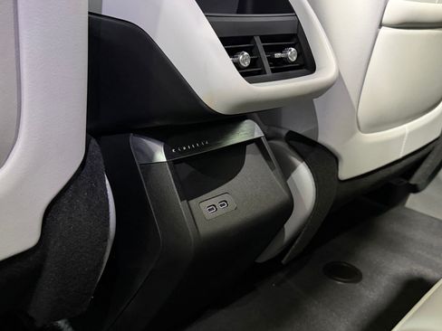 Certified 2024 Cadillac Lyriq Luxury RWD image 41