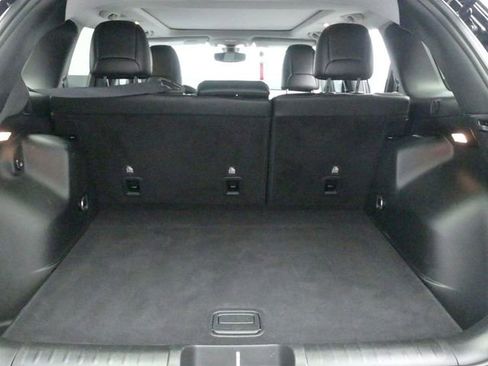 Used 2019 Jeep Cherokee Limited image 10