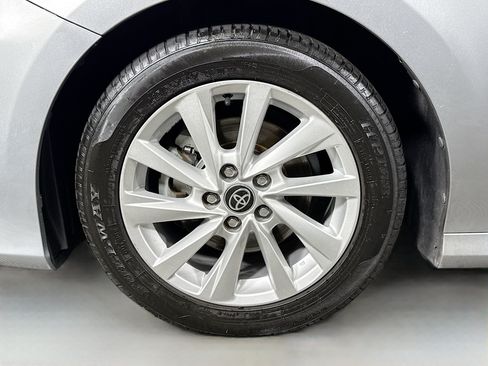 Used 2022 Toyota Camry XSE FWD image 37