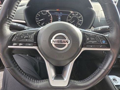 Used 2019 Nissan Altima 2.5 SV image 15