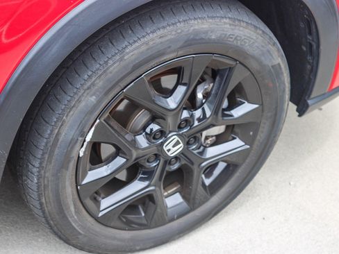 Used 2024 Honda HR-V Sport image 17