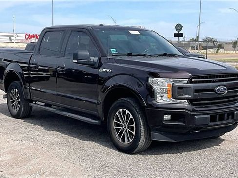 Used 2018 Ford F150 XLT w/ Equipment Group 302A Luxury AWD/4WD image 2