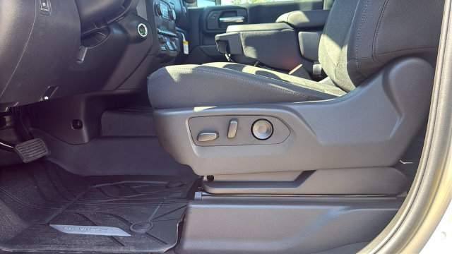 New 2026 Chevrolet Silverado 2500 Custom w/ Custom Convenience Package AWD/4WD image 12