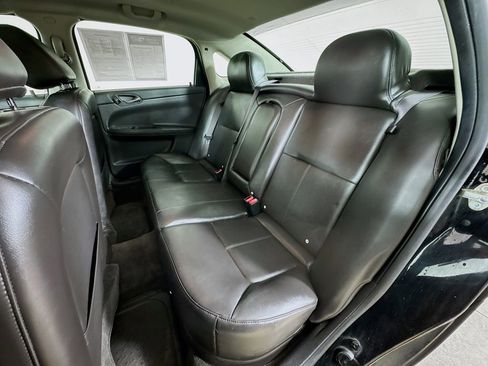 Used 2013 Chevrolet Impala LTZ image 18