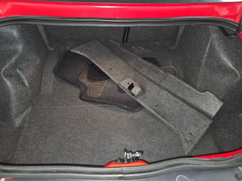 Used 2016 Dodge Challenger R/T image 16