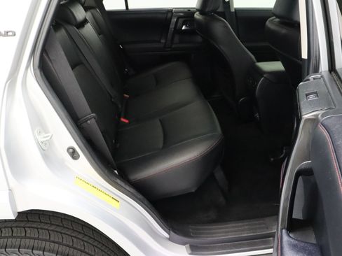 Certified 2024 Toyota 4Runner TRD Off-Road Premium w/ Off Road Premium Plus Package AWD/4WD image 35