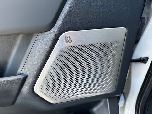 Used 2023 Ford F150 Lariat w/ Equipment Group 502A High AWD/4WD image 16
