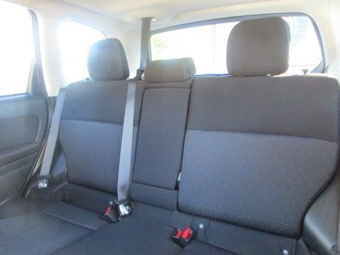 Used 2015 Subaru Forester 2.5i Premium w/ All-Weather Package AWD/4WD image 29