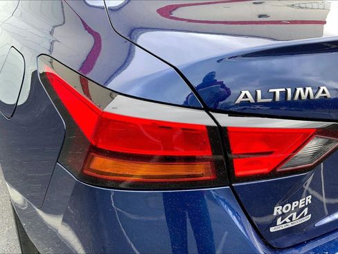 Used 2024 Nissan Altima 2.5 SR image 28