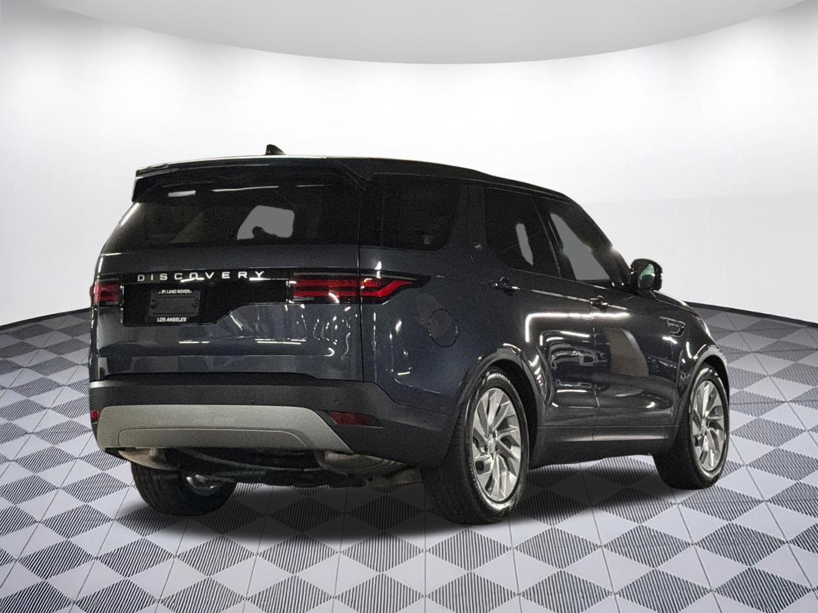 New 2026 Land Rover Discovery S AWD/4WD image 8