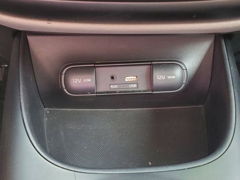 Used 2015 Kia Soul image 31