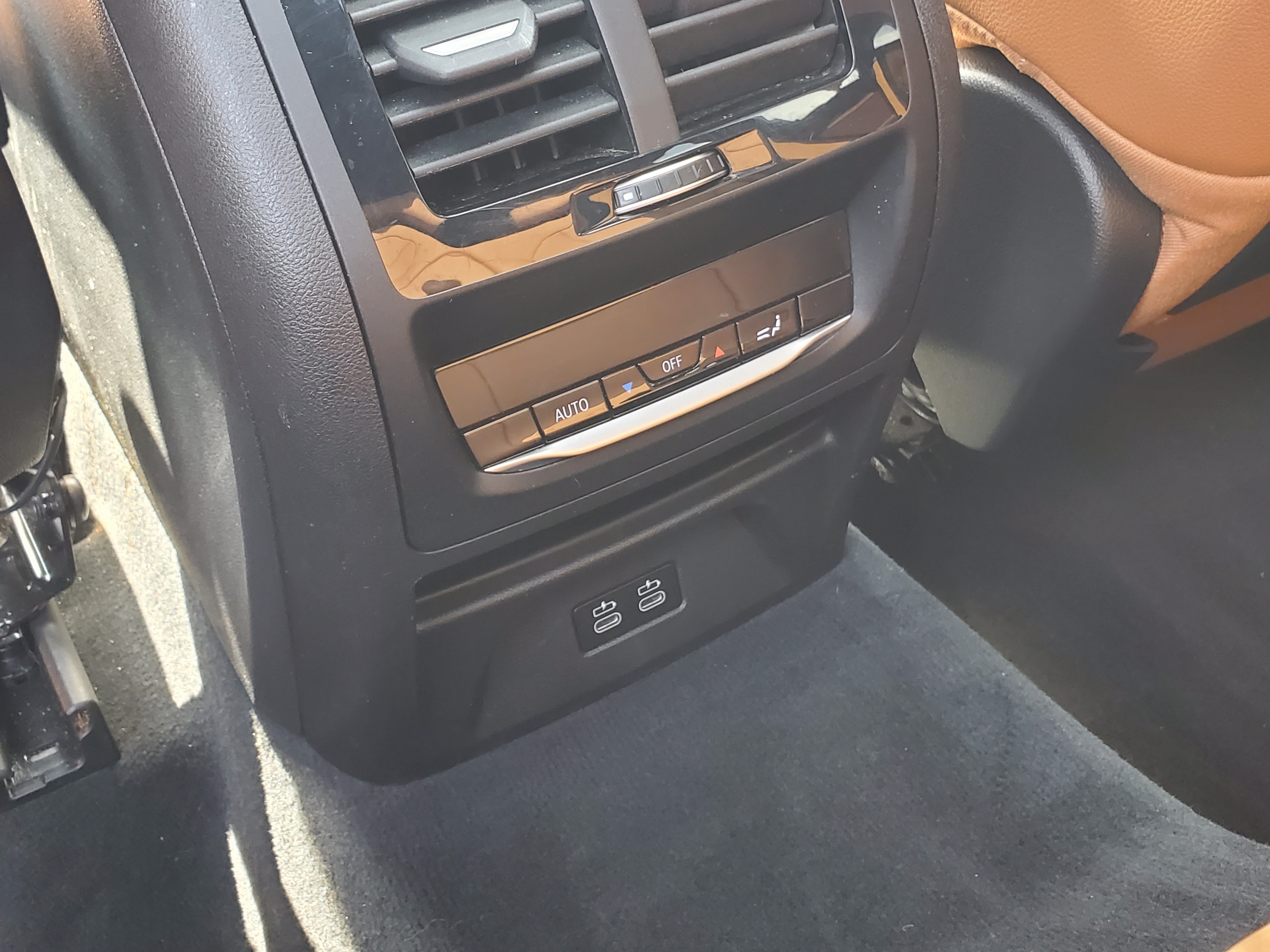 Certified 2024 BMW X3 xDrive30i w/ Premium Package AWD/4WD image 32