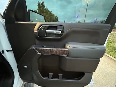 Used 2020 GMC Sierra 1500 Denali w/ Denali Ultimate Package image 27