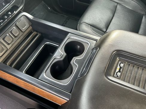 Used 2019 Chevrolet Silverado 3500 LTZ w/ Duramax Plus Package image 28