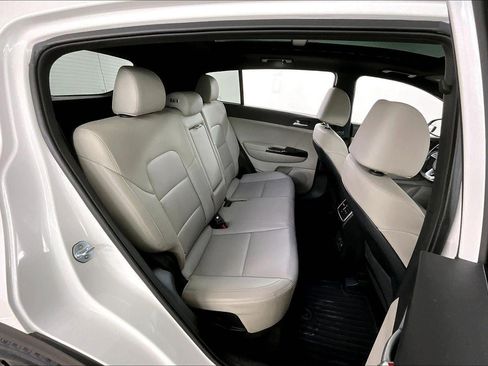 Used 2020 Kia Sportage S w/ S Premium Package image 25