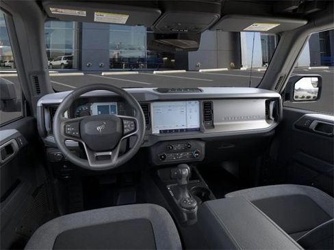 New 2025 Ford Bronco 4-Door w/ Sasquatch Package image 9