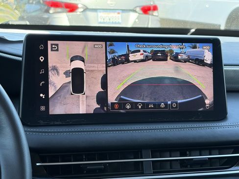 Certified 2026 INFINITI QX60 Luxe w/ Cargo Package FWD image 30