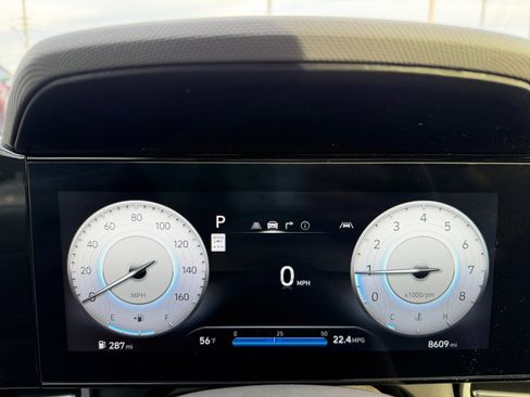 Certified 2024 Hyundai Elantra SEL w/ Convenience Package image 10