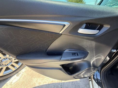 Used 2017 Honda Fit EX image 21