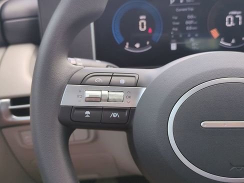 New 2026 Hyundai Tucson SE image 28