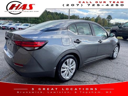 Used 2024 Nissan Sentra S image 6