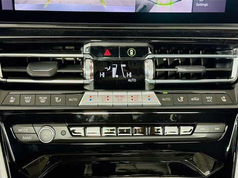 New 2026 BMW 840i Coupe image 16