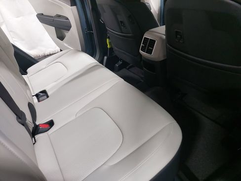 New 2026 Kia Sportage EX image 11