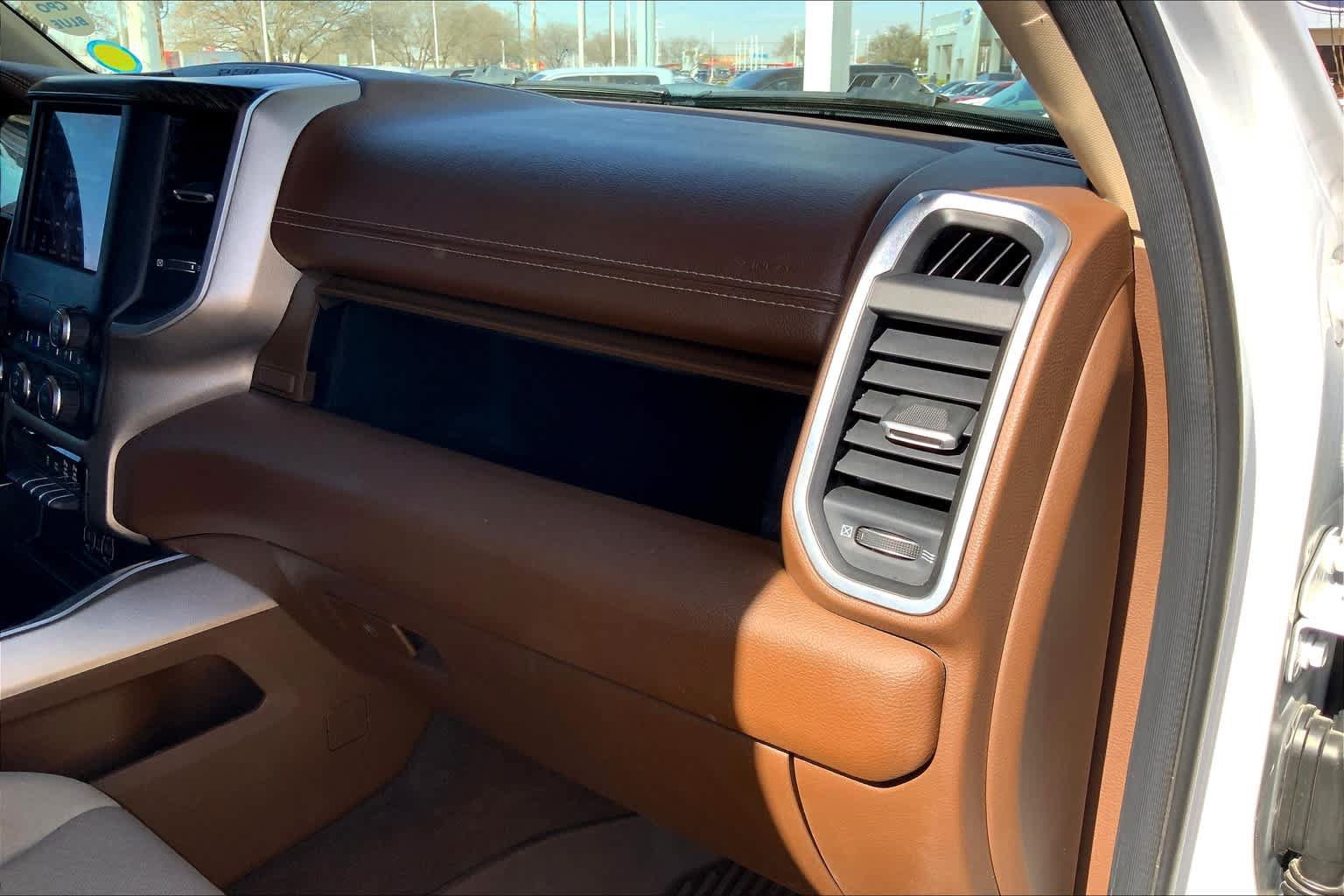 Used 2020 RAM 1500 Laramie AWD/4WD image 19