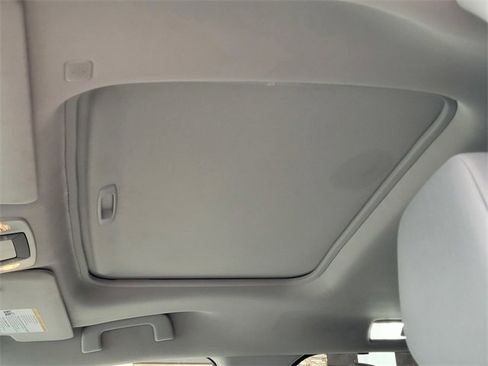 Certified 2021 Toyota Sienna LE w/ LE Plus Package image 17