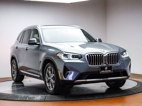 Certified 2023 BMW X3 sDrive30i w/ Premium Package image 3