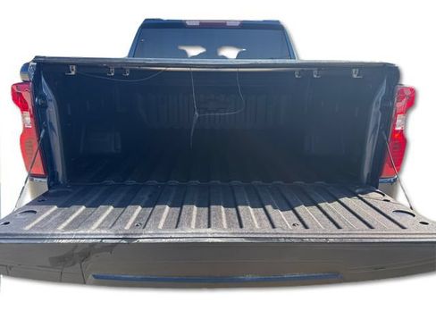 Used 2022 Chevrolet Silverado 1500 Custom AWD/4WD image 12