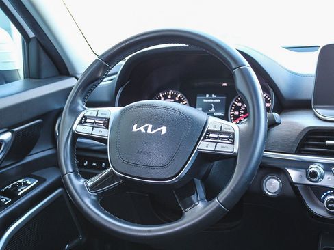 Used 2022 Kia Telluride EX w/ EX Premium Package FWD image 17