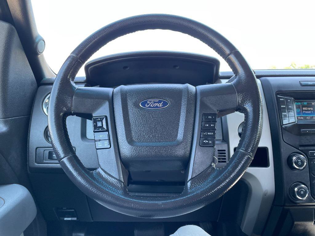 Used 2013 Ford F150 XLT w/ Mid Equipment Group RWD image 13