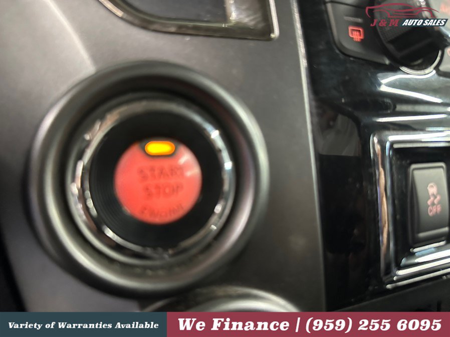 Used 2016 Nissan Titan Platinum Reserve AWD/4WD image 27
