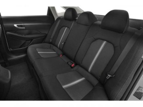 Used 2022 Hyundai Sonata SE image 16